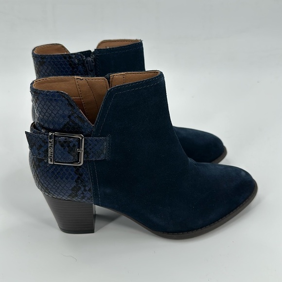 Vionic Naomi Blue Suede Leather Snakeprint Booties 7‎ - Picture 1 of 8